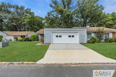 57A Essex Rd unit 57C, Monroe Township, NJ 08831 - photo 6