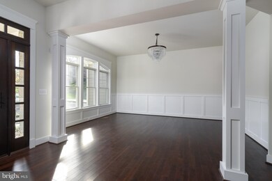 2334 Dale Dr, Falls Church, VA 22043 - photo 3