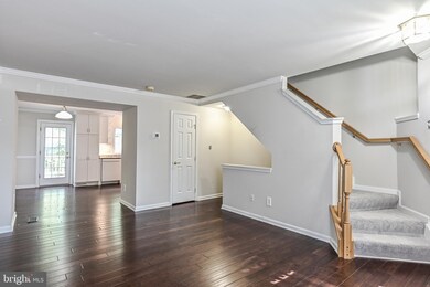 1703 Vonnies View Ct unit 120, Woodbridge, VA 22192 - photo 7