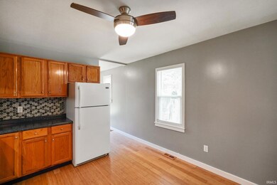 1532 Beam Rd, Columbus, IN 47201 - photo 7