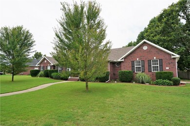 409 Old Forge Dr, Bentonville, AR 72712 - photo 3