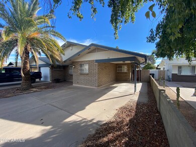 2 carport & private entrance