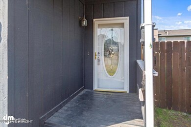 03-Front Exterior_DMD_5559