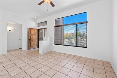 06-Living Room