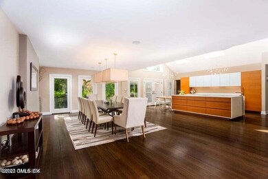 32 Greenbrier Ln, Stamford, CT 06903 - photo 7