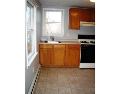 123 Central St unit 5, Georgetown, MA 01833 - photo 3