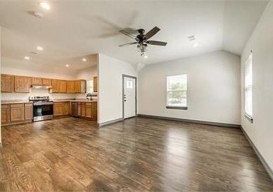 401 W Monterey St, Denison, TX 75020 - photo 4