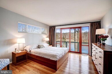 6432 Lakeview Dr, Falls Church, VA 22041 - photo 6