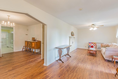 274 Cartwright Loop HD 37393 -23