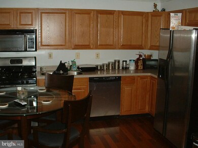 3214 8th St SE unit 6, Washington, DC 20032 - photo 2