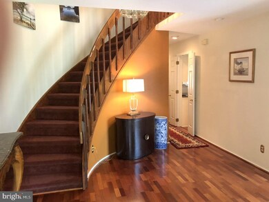 1034 Raffles Ln unit 2, Bryn Mawr, PA 19010 - photo 3