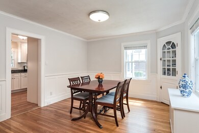 34 Linnet St, West Roxbury, MA 02132 - photo 3