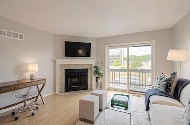 4976 W 60th Terrace, Mission, KS 66205 - photo 7