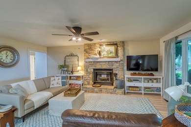 8153 Bay Dr unit F-3, Egg Harbor, WI 54209 - photo 7