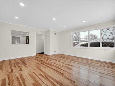 3127 Woodworth Place, Hazel Crest, IL 60429 - photo 2