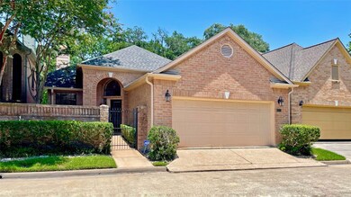 8014 Oakwood Hollow St, Houston, TX 77040 - photo 2