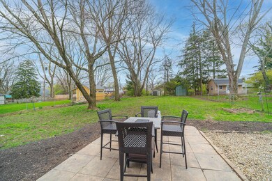 1069 Caniff Rd-4
