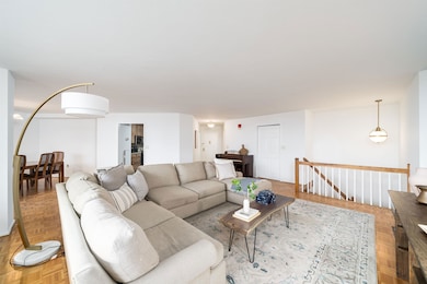 Harmon Cove Tower, Secaucus, NJ 07094 - photo 3