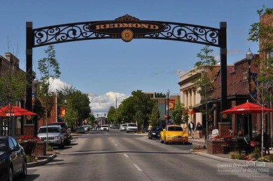 940 NW Rimrock Dr, Redmond, OR 97756 - photo 7