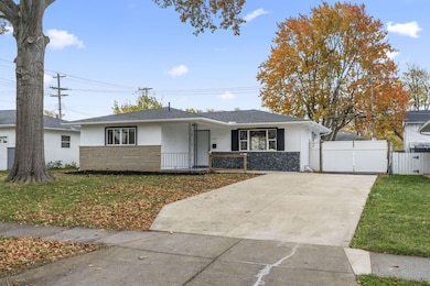 5290 Hazelwood Rd, Columbus, OH 43229 - photo 4