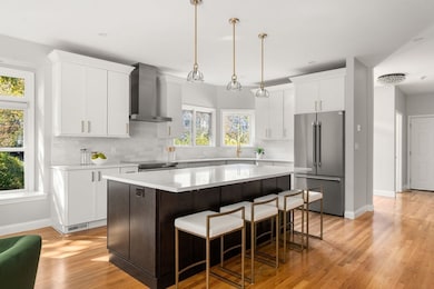 38 Tanglewood Rd, Newton Center, MA 02459 - photo 2