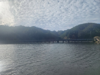 0 N Tenmile Lake unit 131722558, Lakeside, Or, OR 97449 - photo 3