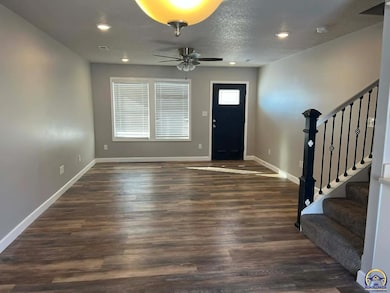 2902 N Kansas Ave, Topeka, KS 66617 - photo 2