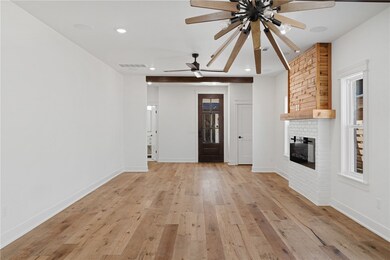 105 NW Ozark Way, Bentonville, AR 72712 - photo 2