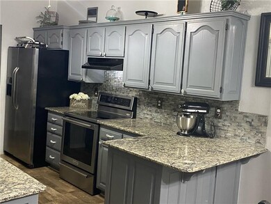 2 Saint Neots Ln, Bella Vista, AR 72714 - photo 2