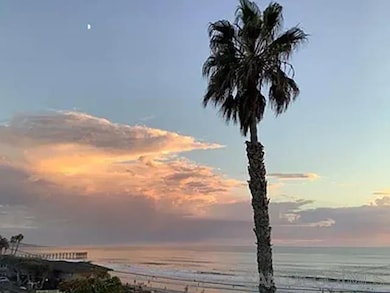 4884 Dixie Dr unit 86, San Diego, CA 92109 - photo 3