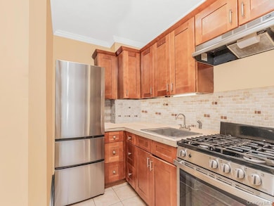 6535 Broadway unit 2G, Bronx, NY 10471 - photo 5