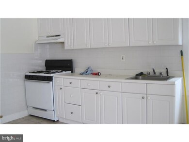 167 Stockton St unit UPPER, Hightstown, NJ 08520 - photo 2