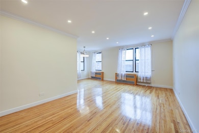 Park Manor Condo unit 7, Forest Hills, NY 11375 - photo 4