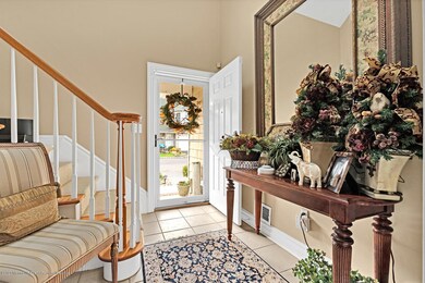 52 Gansett Court Long Branch-large-004-0