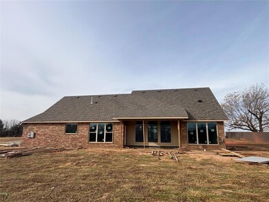 9676 Bryan Rd, Shawnee, OK 74804 - photo 6
