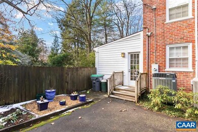 1873 Edgewood Ln, Charlottesville, VA 22903 - photo 4