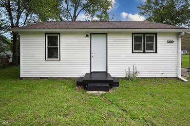 523 Patterson Rd, Columbus, IN 47203 - photo 5