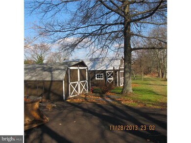 885 Elephant Rd, Perkasie, PA 18944 - photo 4