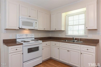Hocutt House Kitchen