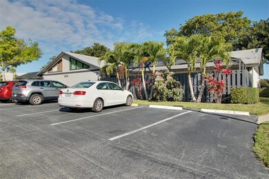 1104 Summit (27)