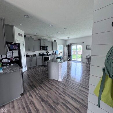 1721 N Kaleigh Ln, Greensburg, IN 47240 - photo 5