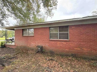 1527 Hannon Rd, Mobile, AL 36605 - photo 3