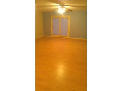 165 Holland St unit 15, Cranston, RI 02920 - photo 3