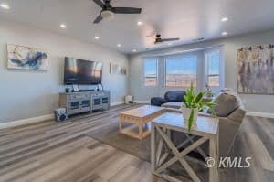 665 E Shelter Cove, Big Water, UT 84741 - photo 4