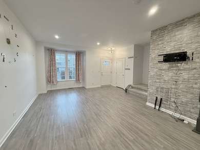 45 Nicholas Dr W, Des Plaines, IL 60016 - photo 3