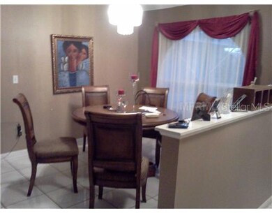 8178 Saint Albans Dr, Orlando, FL 32835 - photo 3