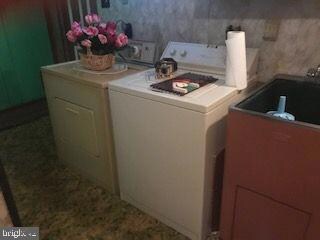 404 S Central Blvd, Broomall, PA 19008 - photo 6