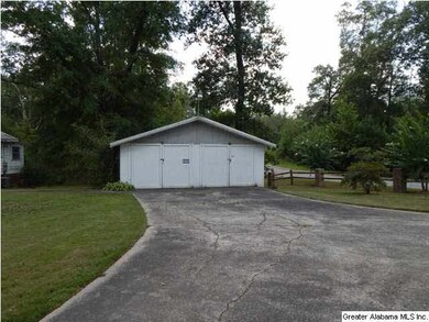Detached Garage