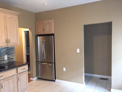 30 Windsor St, Worcester, MA 01605 - photo 5