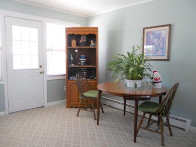 Dining Room. dining room